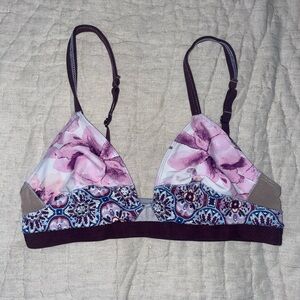 XiRENA - Gisele Bra - Small